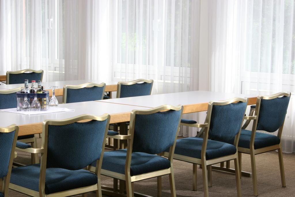 Flair-Hotel Zum Benediktiner Шварцах-ам-Майн Экстерьер фото